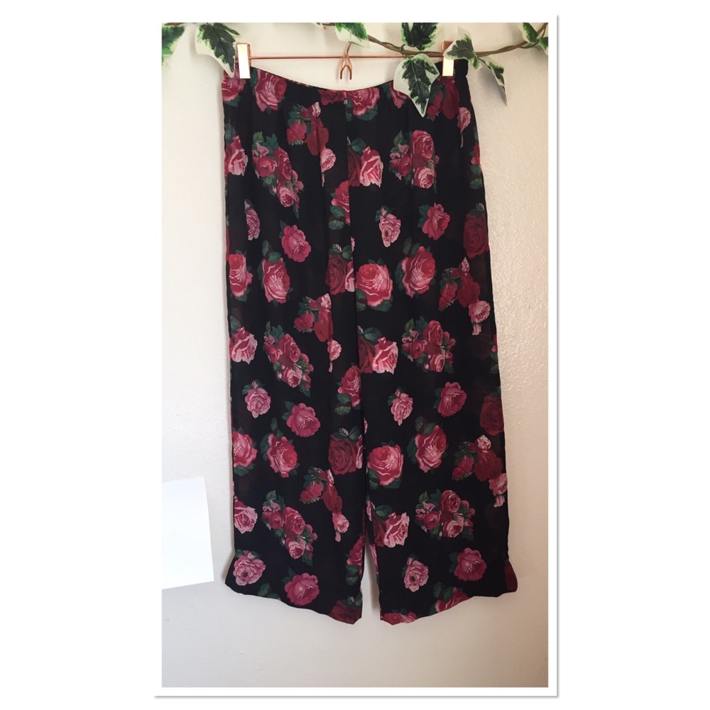Sheer Floral Cropped Pants